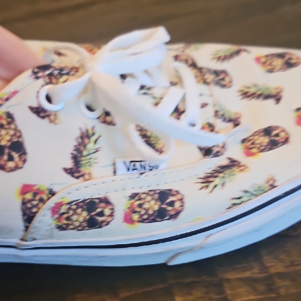 Vans Pineapple Skull Sneakers - Picture 3 of 4
